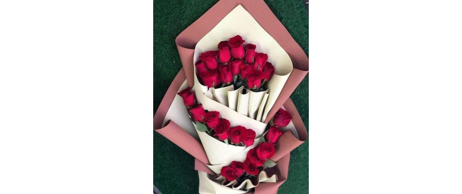 БУКЕТИ И ЦВЕТЯ ЗА ОСМИ МАРТ